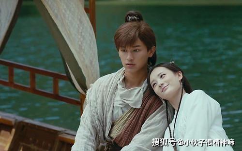 穿越吃瓜的网剧有哪些小说